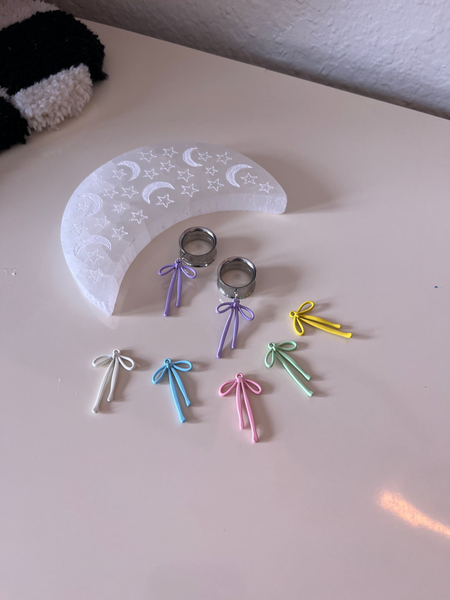 Pastel Bow Dangle Plugs