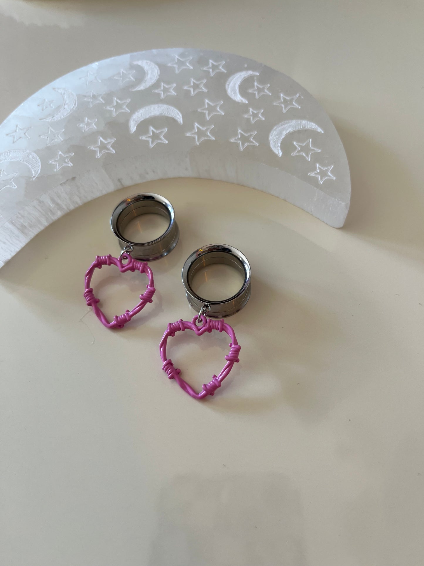 Mini Barbwire Heart Hoop Dangle Plugs