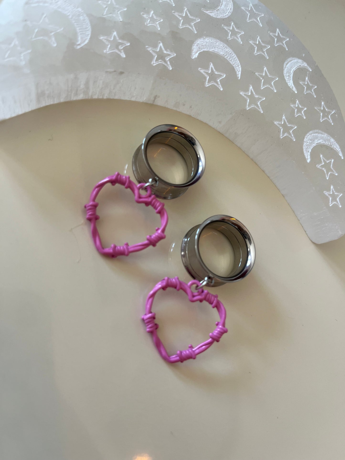 Mini Barbwire Heart Hoop Dangle Plugs