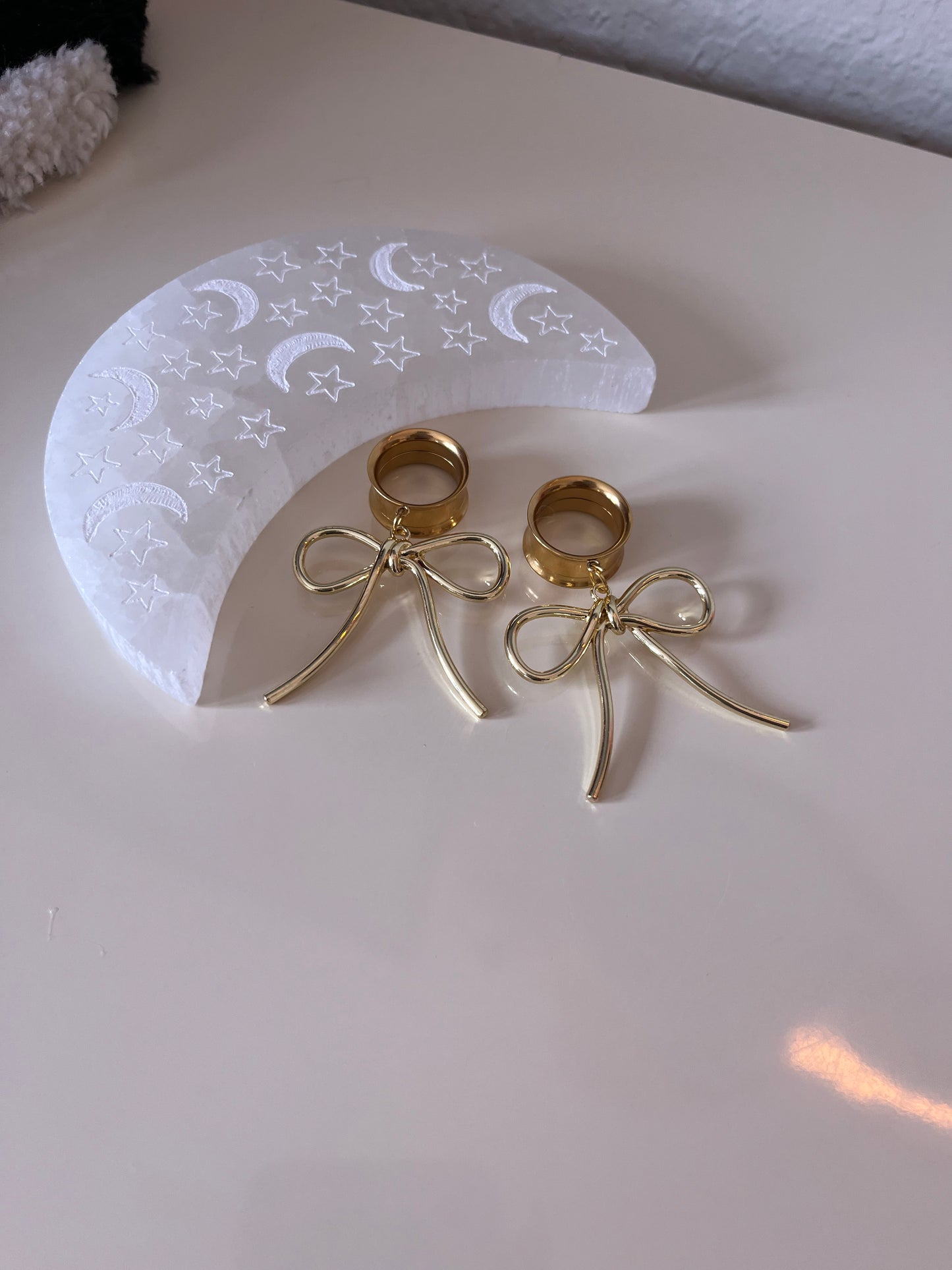 Large Gold Bow Dangle Plugs